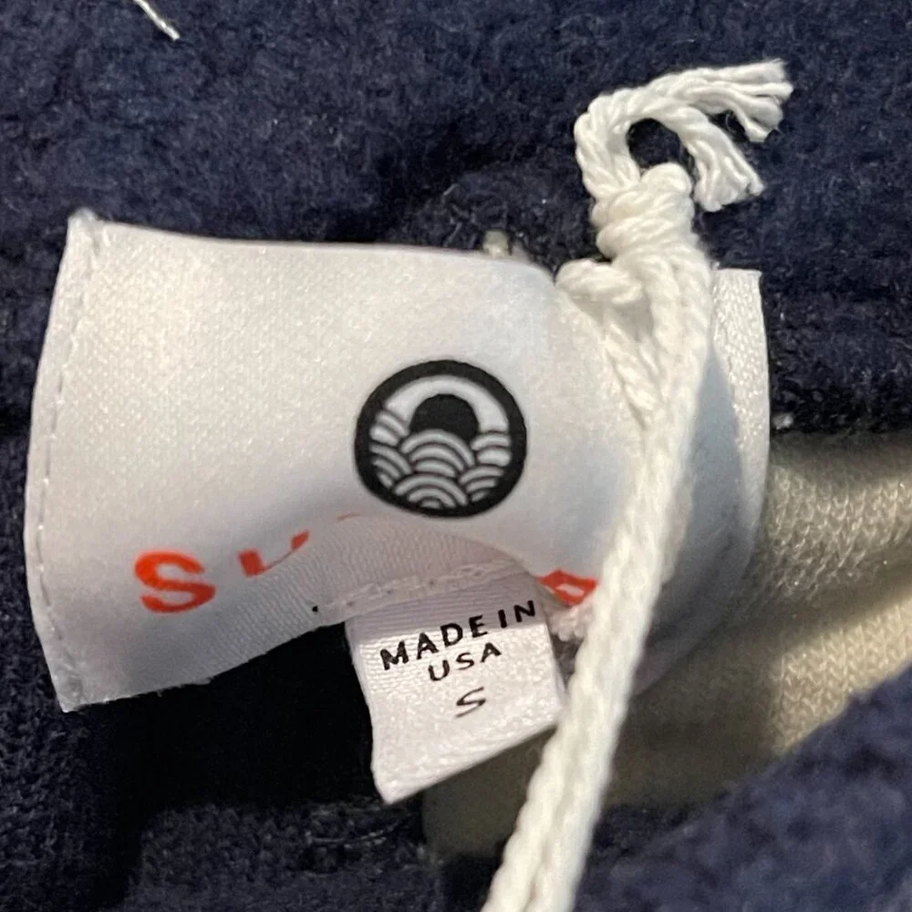 Sundry Navy and Cream Color block Shorts. Size Small - NWT